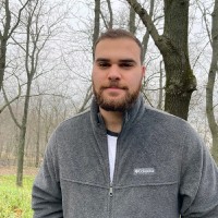 Tom Bari