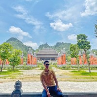 Hoàng Trần