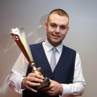 Andrew Eales