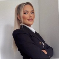 Evgeniya M.