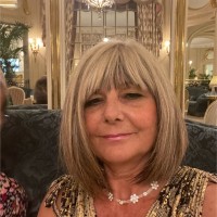 Julie McGlynn