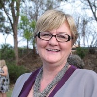 Lindsey Hatt