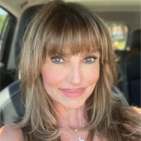 Lisa Hajjar