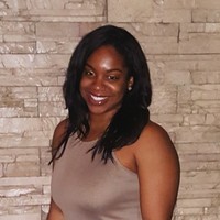 Dr. Julian Henderson