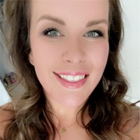Laura Bays