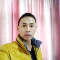 段朝伟
