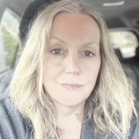 Lesley Harding