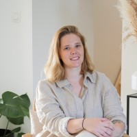 Inès Mackelbert