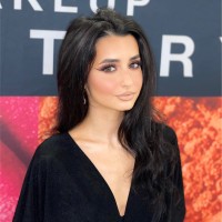 Eyouna Khanlari