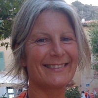 Bea Davison