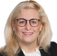 Melanie Bayer
