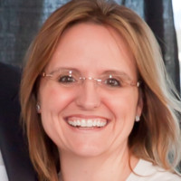 Ellen Viveiros