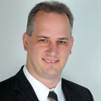 Thomas Schrader