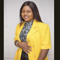 Esther Oluwole