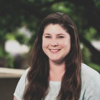 Rachel Leier, Pe