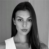 Julie Van den Dooren