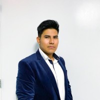 César Paredes P.