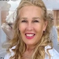 Roxanne Kasper