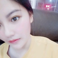 覃佳丽