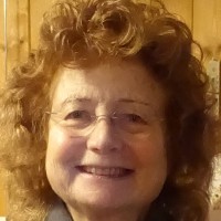 Caroline Dux