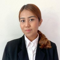 Ester Glorria Takalumang