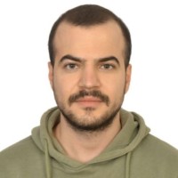 Eren Bayraktaroğlu