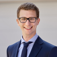 Dr. Jascha Volk