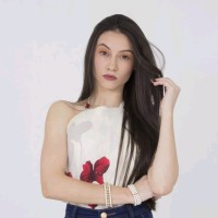 Tainá Wartha