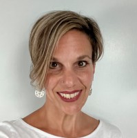 Elayne Dell