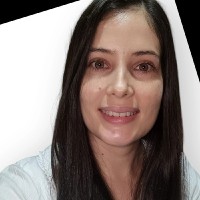 Yoselin Esquivel