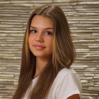 Laura Büscher