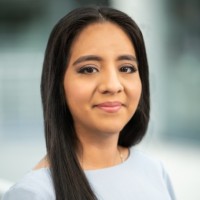 Yexenia Rosales Flores