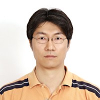 Jong Ee Oh