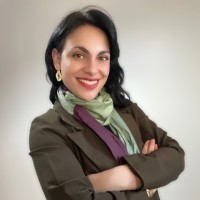 Dra Lizena Santos