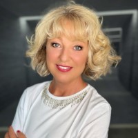 dr. Zita Zombori LL.M.