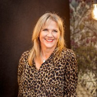 Lesley Kelly