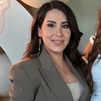 Mona Tavana