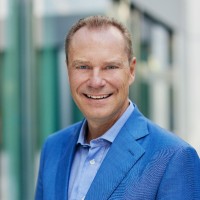 Stefan Pfister
