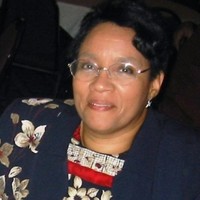 Helen Luster