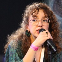 Yasmeen Decouvelaere