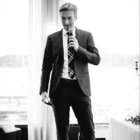 John Larsen
