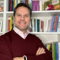 Javier L.