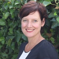 Roset Van Der Est