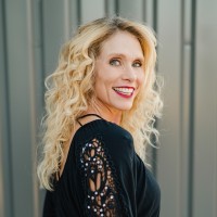 Kelly Blau