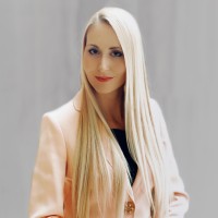 Taja Kaker