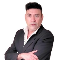 Arturo Moreno Robles