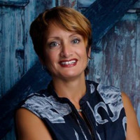 Saskia Dingber-Ahrens Qc