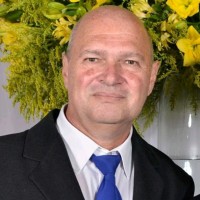 Evandro José Dias