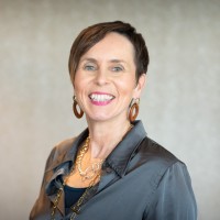 Lisa Lavis