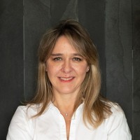 Paola Briano Larrondo